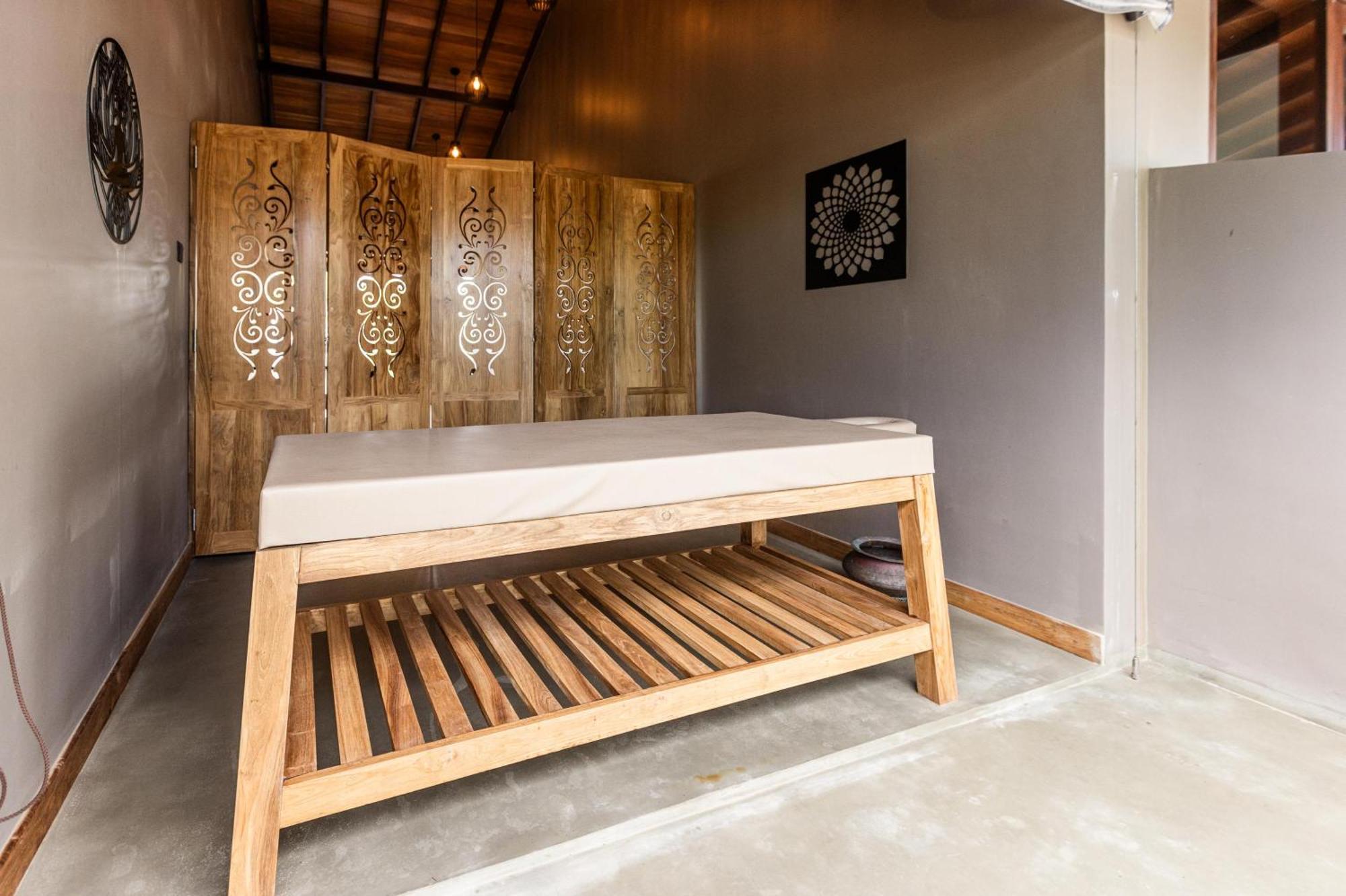 Bk Beach Boutique Hotel - Hikkaduwa Extérieur photo