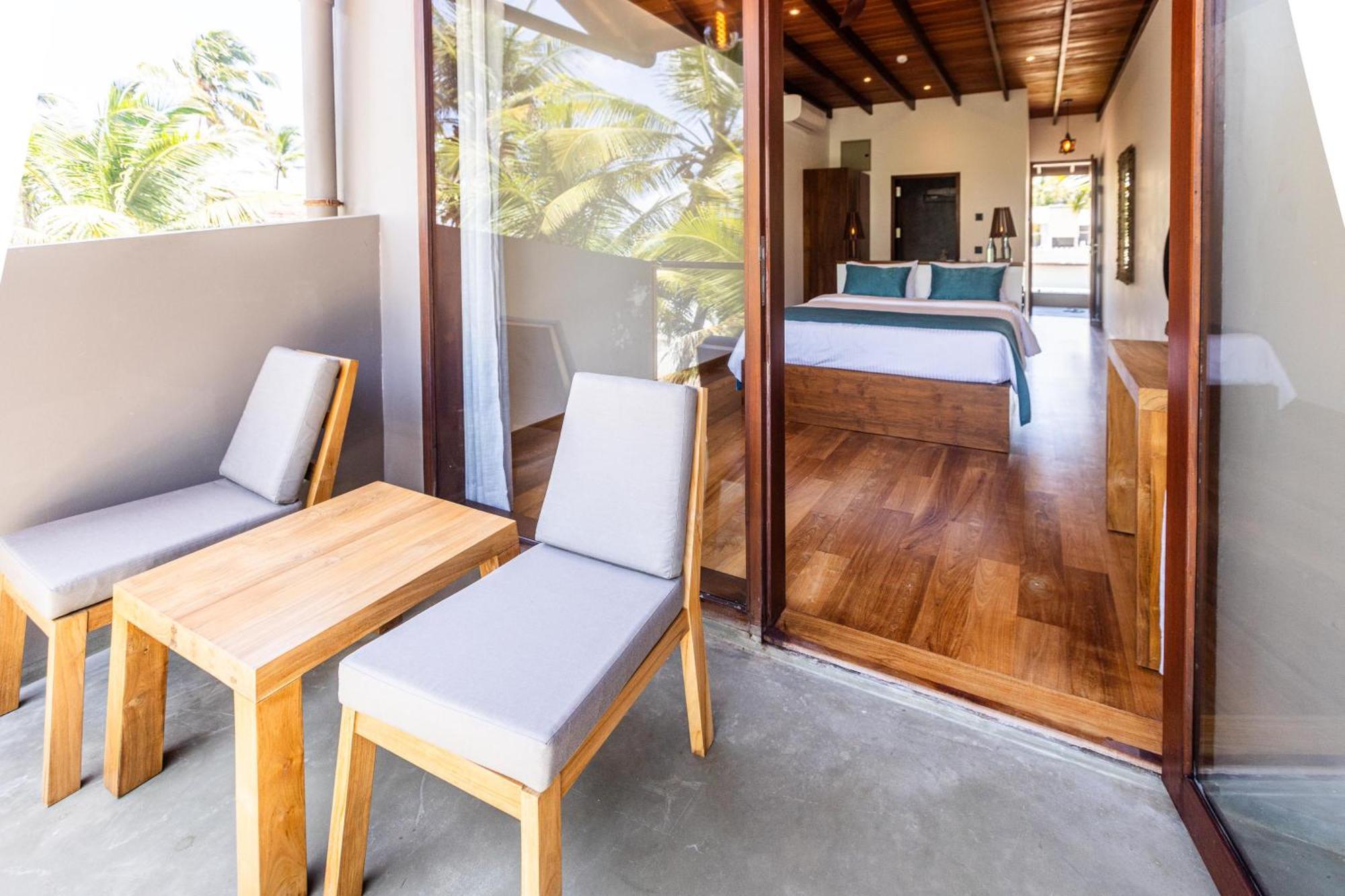 Bk Beach Boutique Hotel - Hikkaduwa Extérieur photo